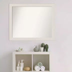 Miroir mural étroit de salle de bain en planches rustiques blanches 32"x26"