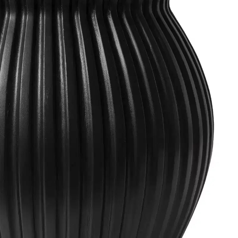 Table d'appoint sablier moderne cannelée en fibrestone, noire