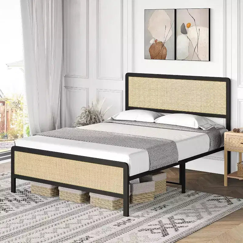 Lit double en rotin avec coins sécurisés