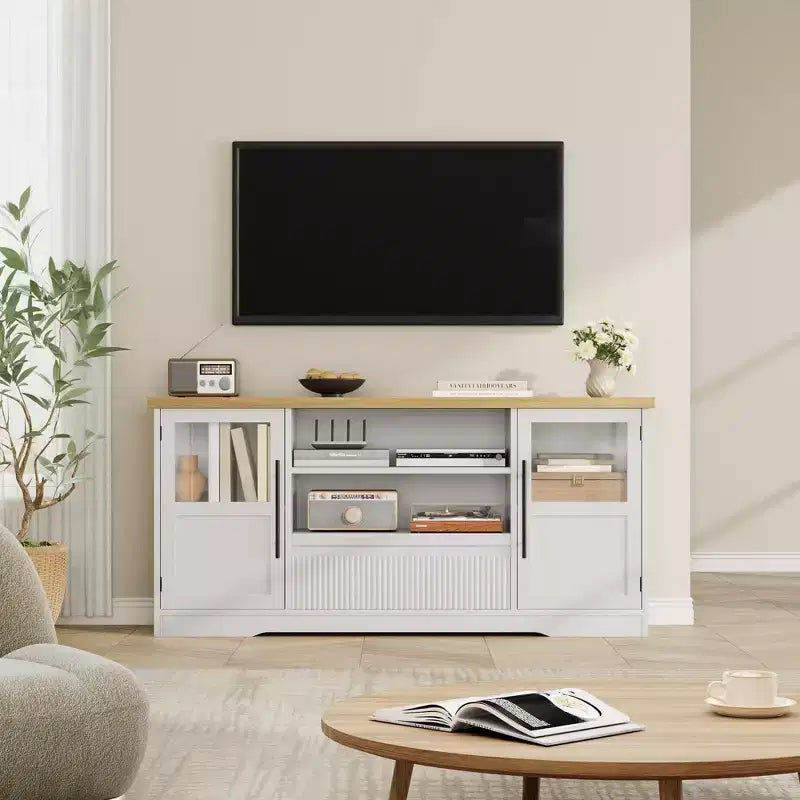 Meuble TV 63 pouces pour téléviseurs 75 pouces avec placards vitrés et étagères ouvertes, console multimédia moderne de style ferme avec gestion des câbles pour le salon