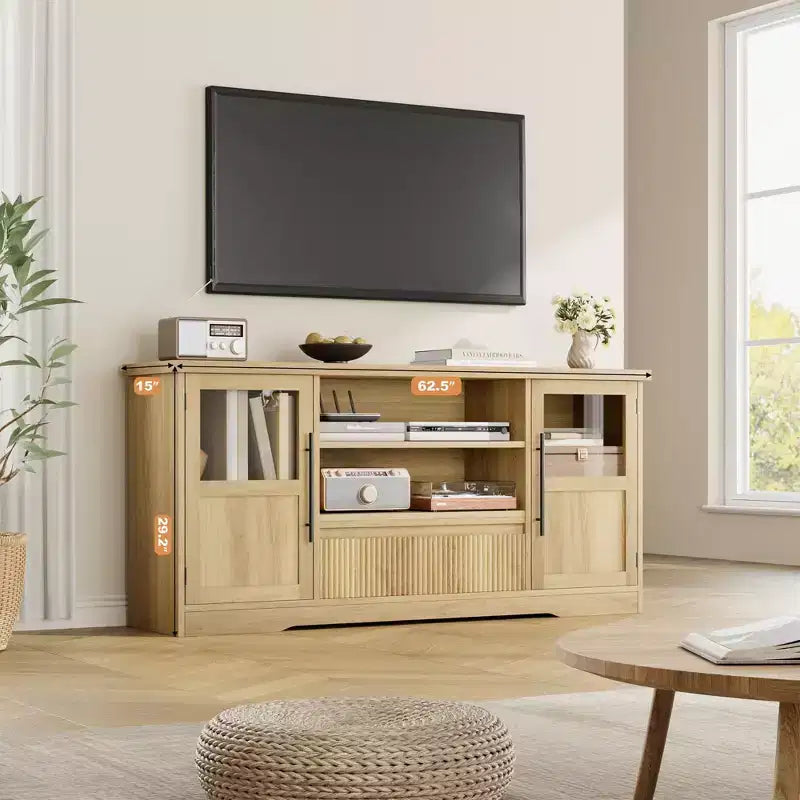 Meuble TV 63 pouces pour téléviseurs 75 pouces avec placards vitrés et étagères ouvertes, console multimédia moderne de style ferme avec gestion des câbles pour le salon
