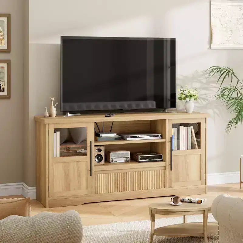 Meuble TV 63 pouces pour téléviseurs 75 pouces avec placards vitrés et étagères ouvertes, console multimédia moderne de style ferme avec gestion des câbles pour le salon